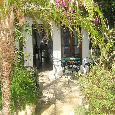 Uma Casa a Beira Sol Lagos Exterior foto