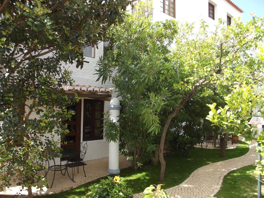 Uma Casa a Beira Sol Lagos Exterior foto